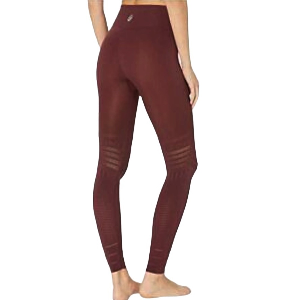 ⭐️Free People Movement Gone Adrift Leggings - Picture 4 of 7